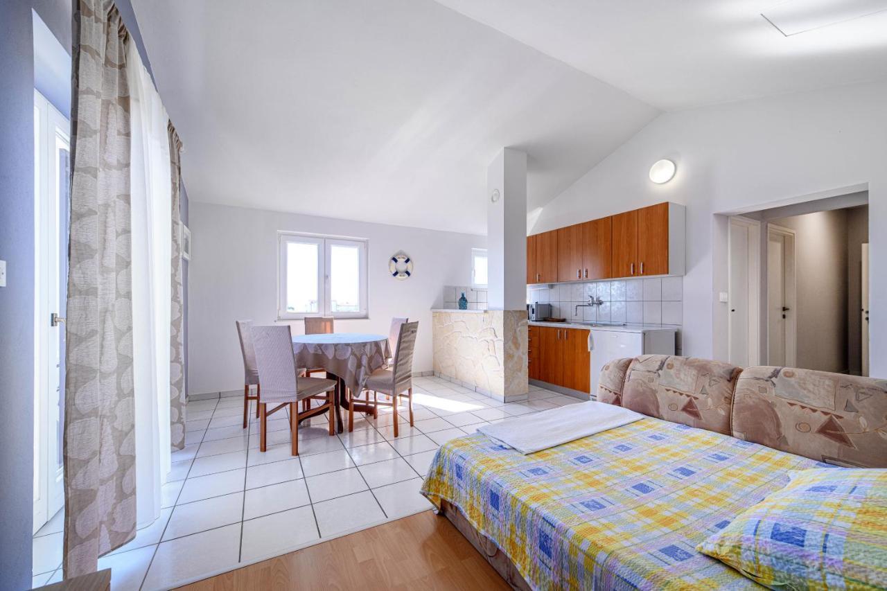Apartman More Šibenik Buitenkant foto