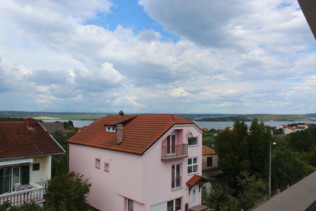Apartman More Šibenik Buitenkant foto